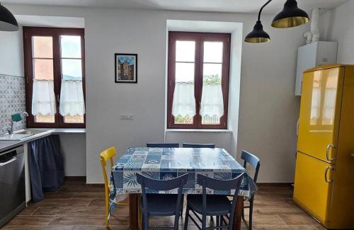 Cairo Montenotte House | La Casa Rossa affittacamere