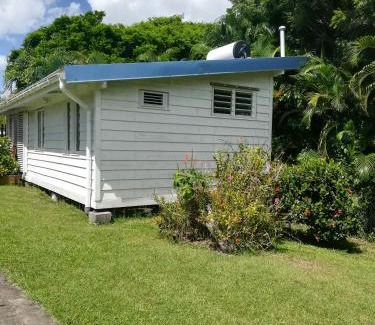 Le Diamant House | la case dentelle bungalow