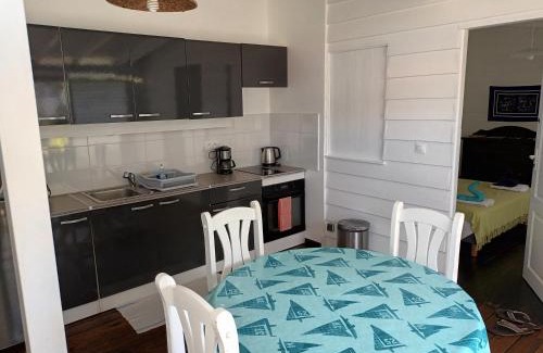 Le Diamant House | la case dentelle bungalow