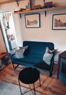 Rocca Ranieri Apartment | la Casetta nel Borgo antico