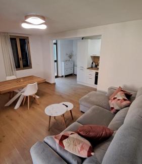 Vezzano Ligure House | La Casina Allegra