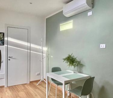Livorno Apartment | La Casina Verde - Appartamento Mansardato
