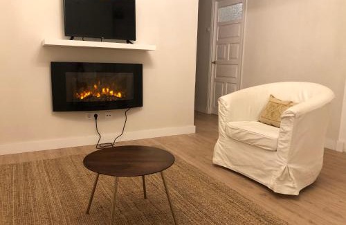 Aviles Apartment | La Casita de El Montan Baja