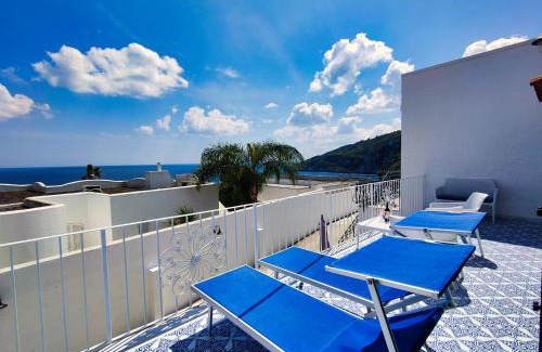 Marina Serra Apartment | La Caura di Casa Camilla Journey