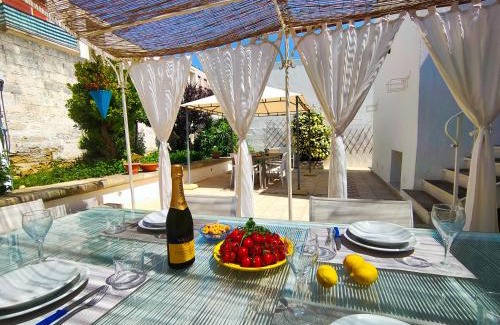 Marina Serra Apartment | La Caura di Casa Camilla Journey