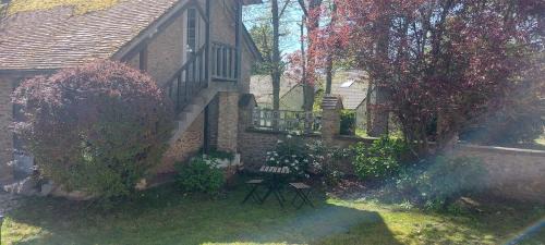 Grandchamp House | La chambre de la maison du four à pain