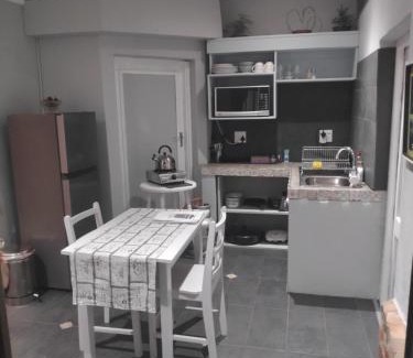 Montagu Apartment | La Chapelle - The Apartment