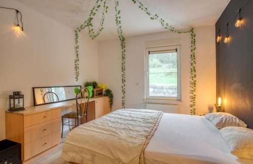 Nisramont House | La chauve souris Home