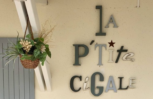 Saint-Georges-d'Oleron House | La Cigale Maid, family house, 700m from the beach Chaucre.