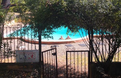 Villars Resort | La Colline des Ocres Village de vacances 3 étoiles