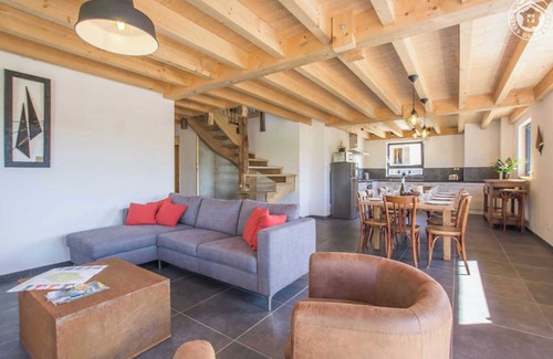 Entremont-le-Vieux House | LA COQUELLE - ENTREMONT LE VIEUX