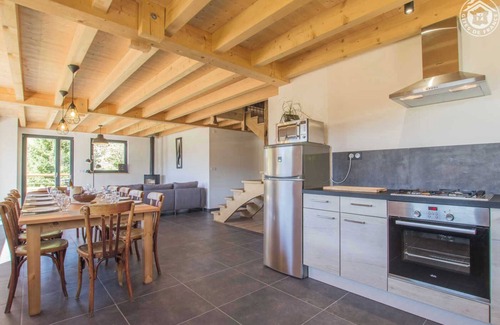 Entremont-le-Vieux House | LA COQUELLE - ENTREMONT LE VIEUX