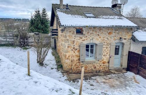 Chenereilles House | La Coquette du Bois - Wifi, Cosy, Familial, Calme, Bord de forêt