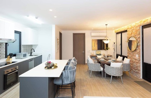 El Chorrillo Condo | ★ La Cuadra by AcoModo - The Elegant Condo