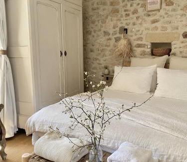 Euzet-les-Bains Bed & Breakfast | La Dame Jeanne