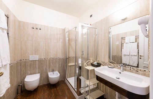 Menaggio Hotel | La Dependance Menaggio