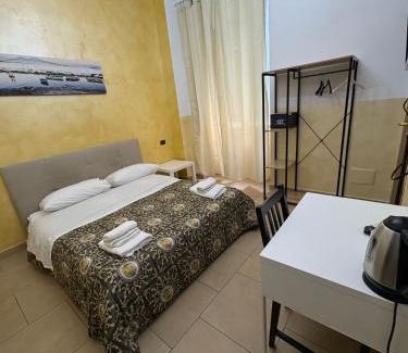 Naples City Centre Bed & Breakfast | LA dimora di re Ferdinando