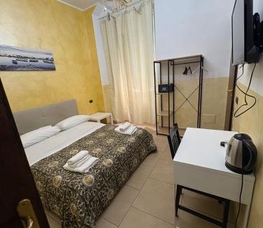 Naples City Centre Bed & Breakfast | LA dimora di re Ferdinando