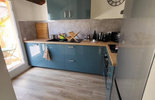 Quartier Administrations Apartment | La Dolce Vita Nîmoise 🐊 Terrace 100 m from the Arena