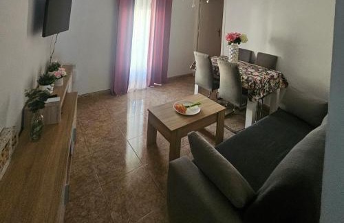 Almodovar del Rio Apartment | La encantá