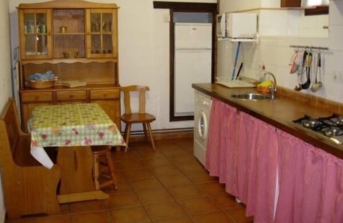 San Vicente de la Barquera Cottage | La Casa de Migegos for 6 people