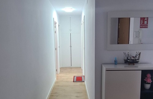 San Vicente de la Barquera Condo | La Fortaleza