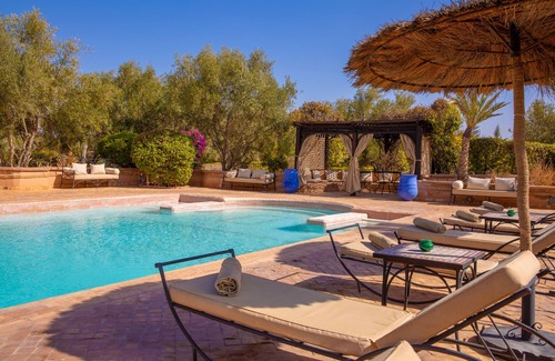 District of Sidi Youssef Ben Ali Villa | La Ferme de Coco, villa with heated jacuzzi, swimming pool, 5 bedrooms, 8min from the center.