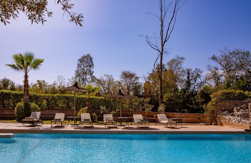 District of Sidi Youssef Ben Ali Villa | La Ferme de Coco, villa with heated jacuzzi, swimming pool, 5 bedrooms, 8min from the center.