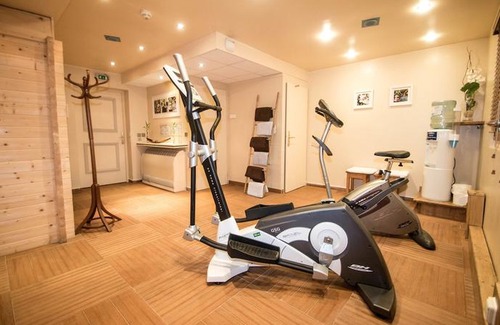 Thyez Hotel | La Ferme Du Lac