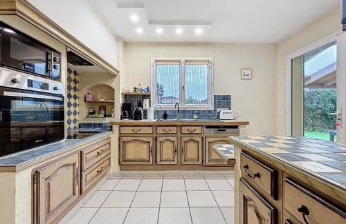 Peyriac-de-Mer House | La Flemme en Rose- Villa avec piscine-Pet Friendly