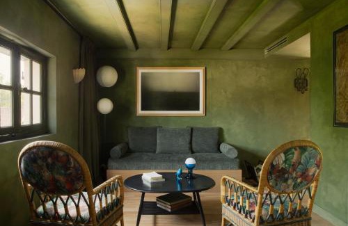 Barbizon Bed & Breakfast | La Folie Barbizon