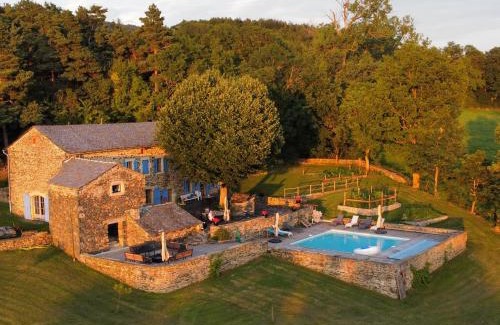 Saint-Etienne-Lardeyrol Bed & Breakfast | La Framboisine