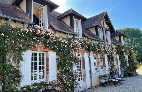 Brinon-sur-Sauldre House | La Framboisière - Maison Blanche Sologne