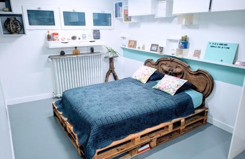 Saint-Cyr-l'Ecole Apartment | La Fremille T2 - 1br - 400m gare Versailles Paris - Piscine Terrasse Parking