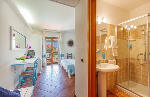 Santa Teresa di Gallura Hotel | La Funtana Hotel