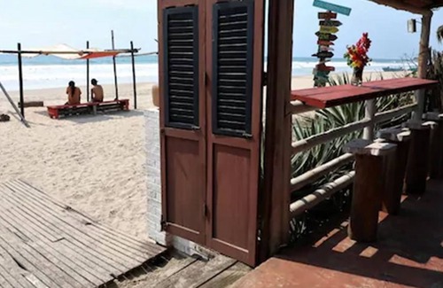 Montanita Bed & Breakfast | La Gondola Hosteria