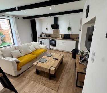 Liausson House | La grange du bien-être