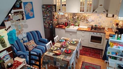 Pugliola Villa | La Graziosa casa indipendente accessoriata 3 camere letto parcheggio self check-in zona Lerici Guercio