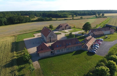 Montbeugny Cottage | La Huzarde Cottage in Montbeugny for 4 pers., Pets Allowed, Parking