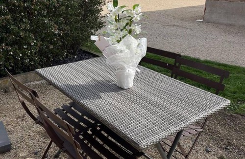 Montbeugny Cottage | La Huzarde Cottage in Montbeugny for 4 pers., Pets Allowed, Parking