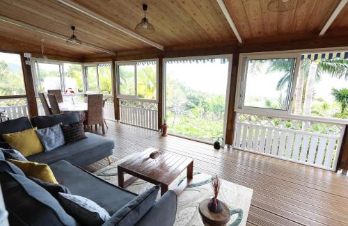 Sainte-Anne Ski Chalet | La Kaz Fleur Vanille