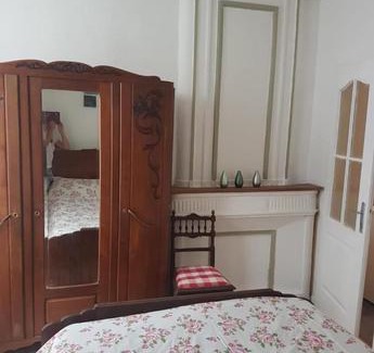 Saint-Jean-d'Angely Apartment | La Laverie