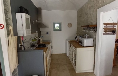 Grignan Apartment | La Linaigrette