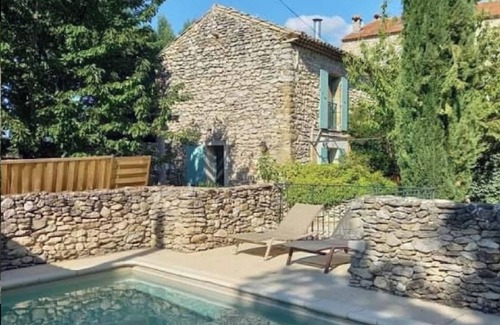 Grignan Apartment | La Linaigrette