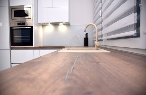 Nasice Apartment | La Luna ⭐ Premium Deluxe Apartment with free Jacuzzi and Bikes