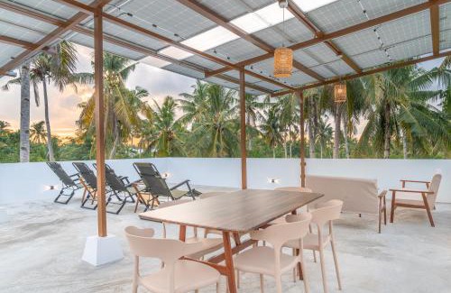 Catangnan Villa | La Luna Villa Siargao - Entire 3BR Villa w Plunge Pool & Rooftop