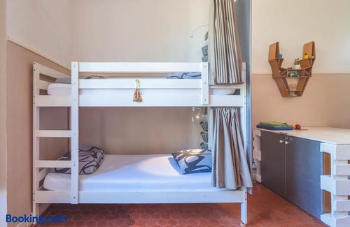 Jean-Medecin Hostel | La Maïoun Guesthouse Hostel
