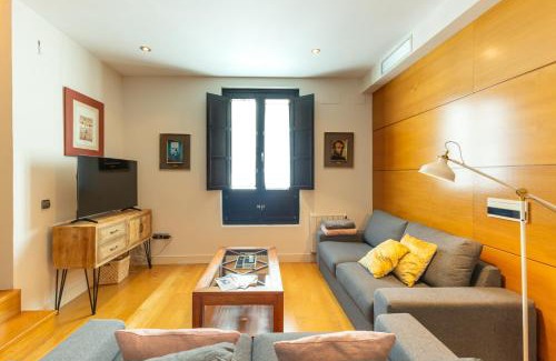 El Arenal Apartment | La Maestranza Charming one or two bedrooms Apartments by OCityzen