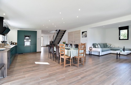 Le Tronchet House | La Maison Anglaise - Belle maison avec jardin