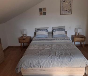 Marcilly-Ogny House | la maison bleue